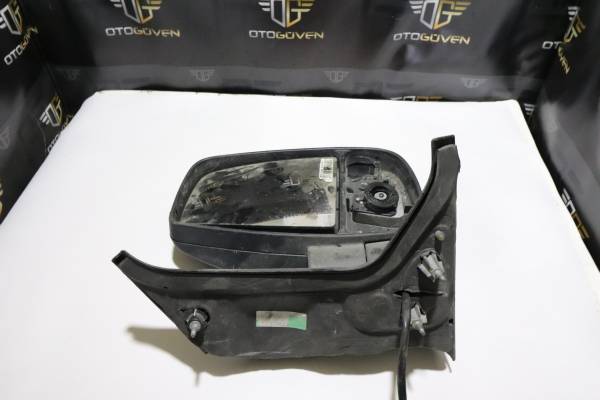 FORD CUSTOM 310 S 155 PS ÇIKMA PARÇA   AYNA